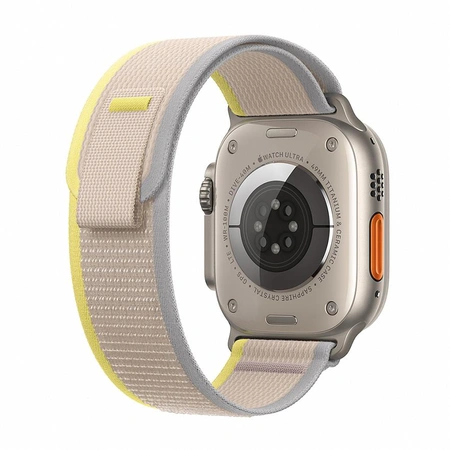 Фото-3 Умные часы Apple Watch Ultra 49 мм, GPS + Cellular, титан, ремешок Trail жёлтый / бежевый